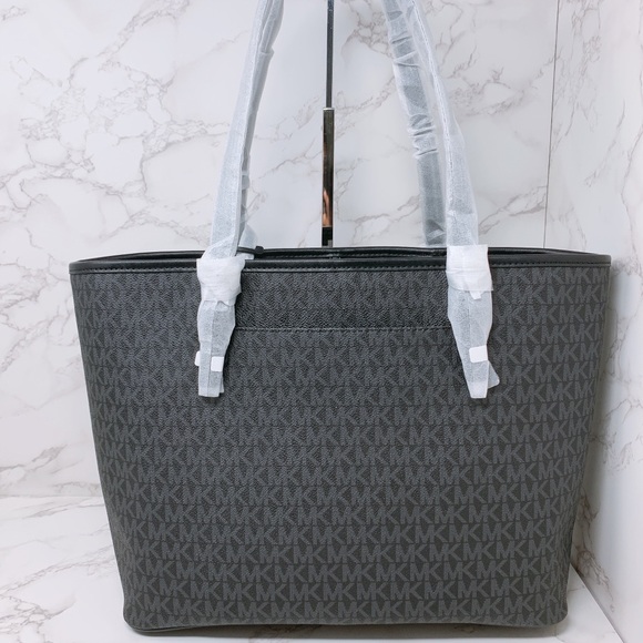 Michael Kors Medium Tote - Picture 7 of 8